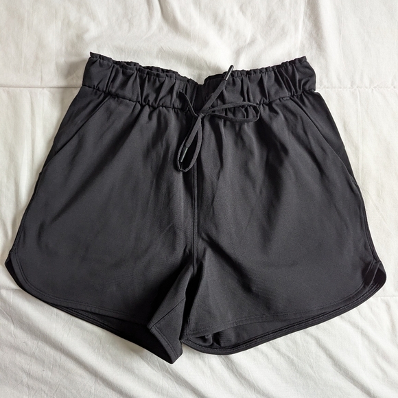Lululemon stretch luxtreme high rise shorts - Picture 2 of 4